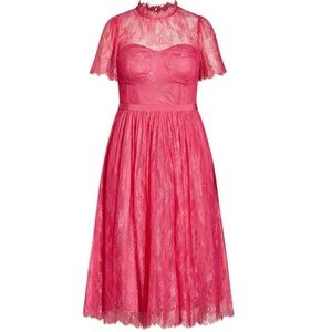 CITY CHIC
Daring Lace Dress - Sugar Pink : Size Small(16)